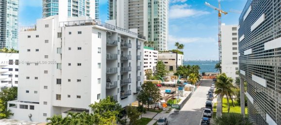 2 Schlafzimmer Gewerbliche Immobilien in Miami, USA, Nr. 614205 23