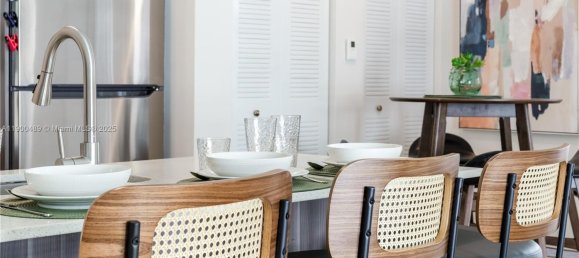 2 Schlafzimmer Gewerbliche Immobilien in Miami, USA, Nr. 614205 5