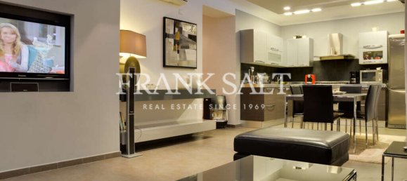 Квартира с 2 спальнями в Сент-Джулианс, Мальта № 3454 3