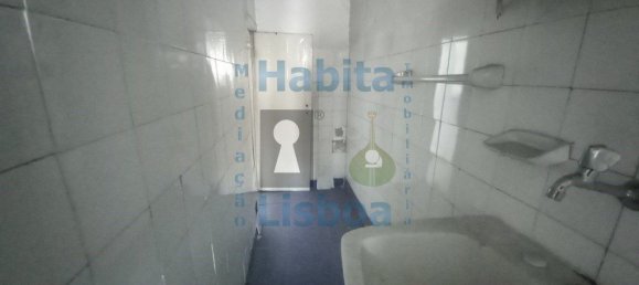 9 bedrooms Building in Lisbon, Portugal No. 102634 43