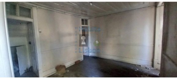 9 bedrooms Building in Lisbon, Portugal No. 102634 5