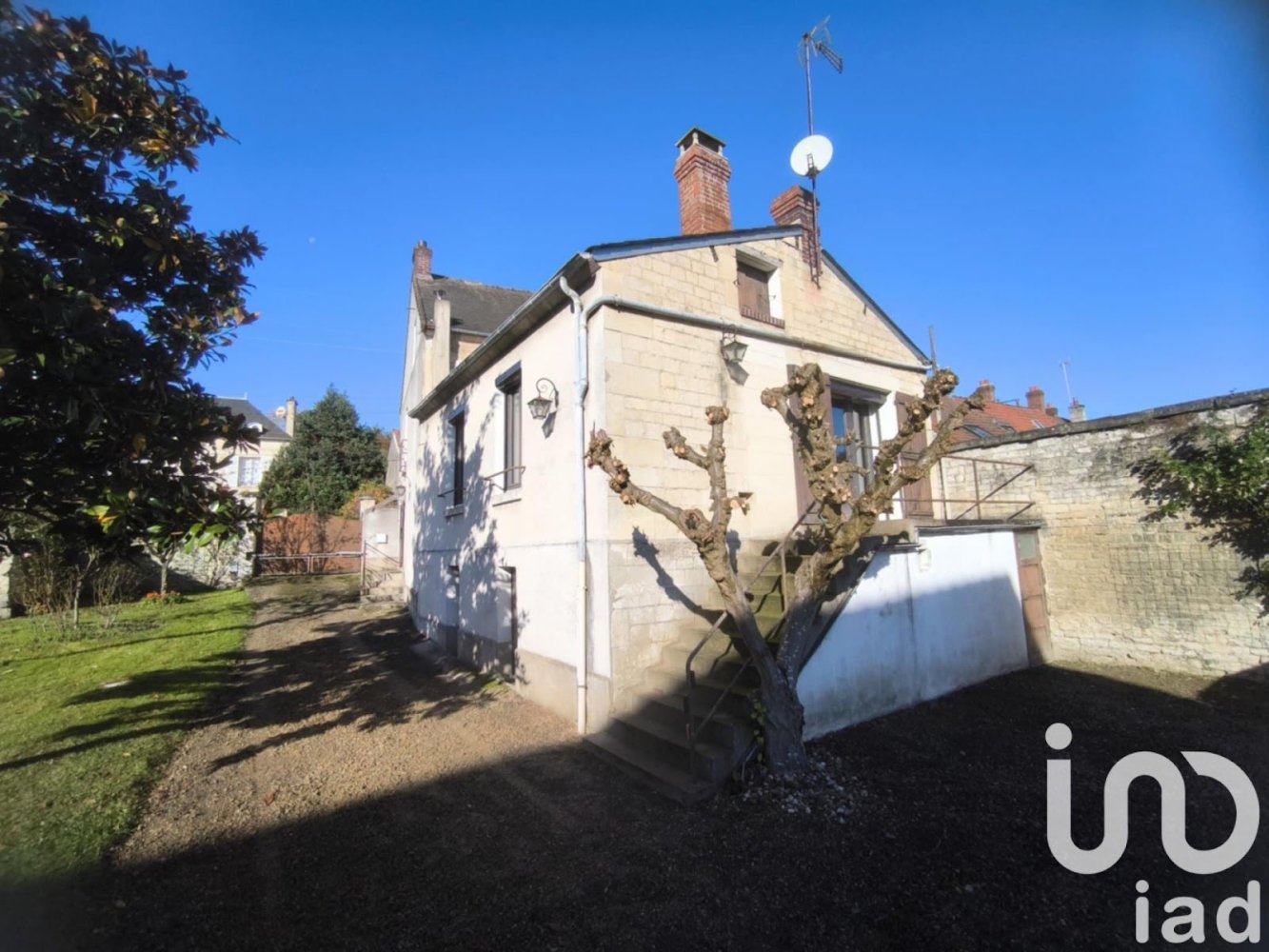 Casa T3 em Cires-les-Mello, France N.º 227121