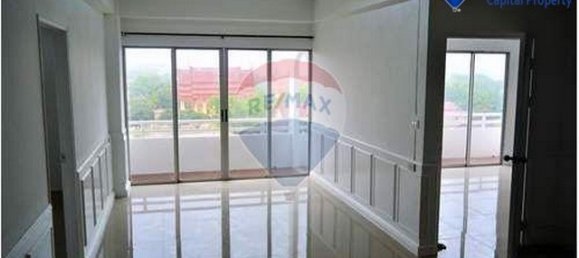 2 bedrooms Condo in Pattaya, Thailand No. 19615 6