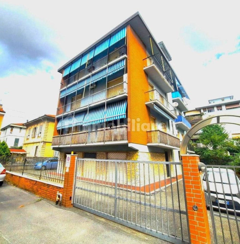 2 bedrooms Apartment in La Spezia, Italy No. 349967