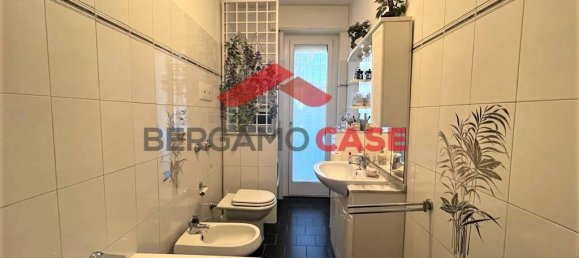 3غرفة شقة في Bergamo, Italy رقم 172103 8