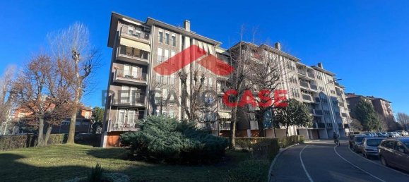 3غرفة شقة في Bergamo, Italy رقم 172103 10