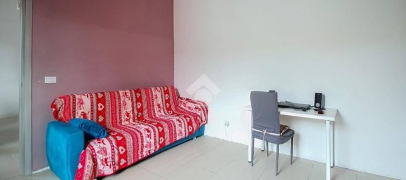 1 bedroom Apartment in Livorno, Italy No. 278934 9