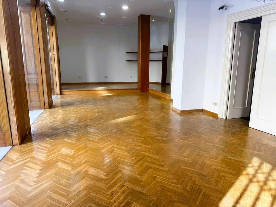 Imóvel comercial em Denia, Spain 432 m² N.º 185803