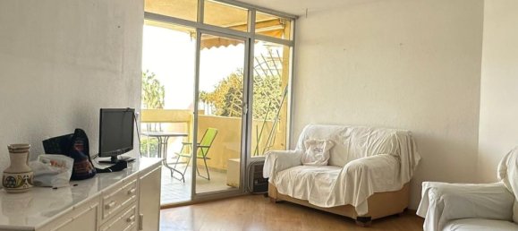 Apartamento de 2 dormitorios en Marbella, Spain No. 19791 3