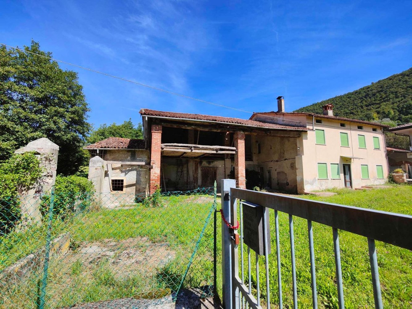 5 bedrooms House in Isola Vicentina, Italy No. 330654