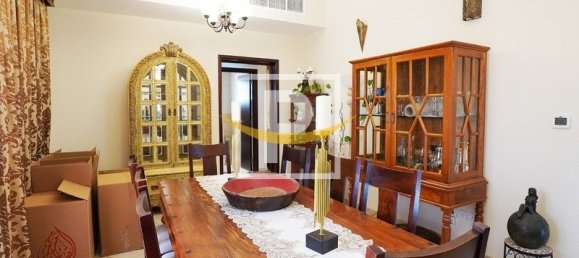 5 bedrooms Villa in Dubai, UAE No. 9341 28