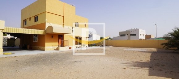 5 bedrooms Villa in Dubai, UAE No. 9341 23