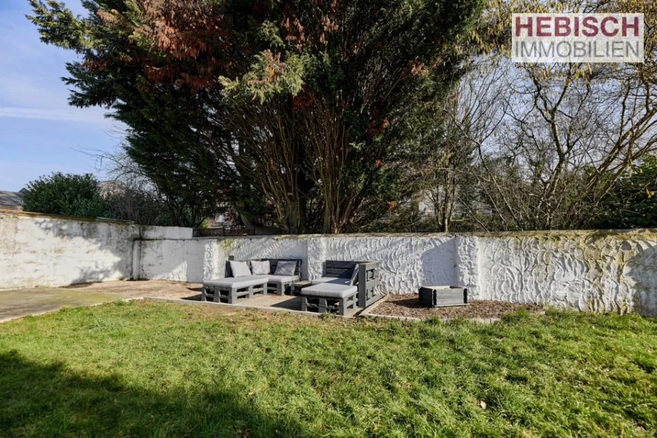 3 bedrooms House in Krefeld, Germany No. 27572