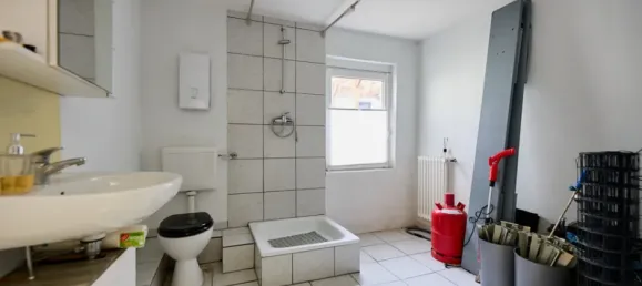 3 bedrooms House in Krefeld, Germany No. 27572 19