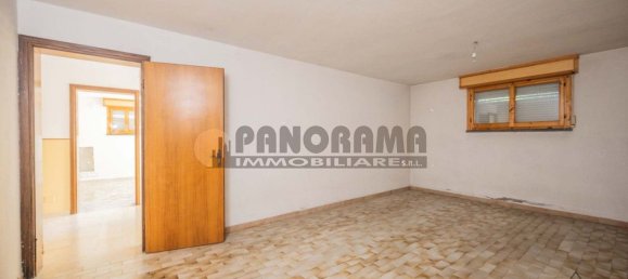 7غرفة شقة في Reggio Emilia, Italy رقم 73769 2