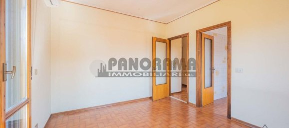 7غرفة شقة في Reggio Emilia, Italy رقم 73769 22