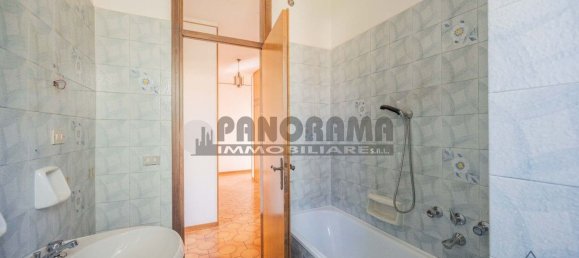 7غرفة شقة في Reggio Emilia, Italy رقم 73769 11