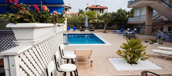  تاون هاوس في Chalkidiki, Greece 600متر مربع رقم 2720 3