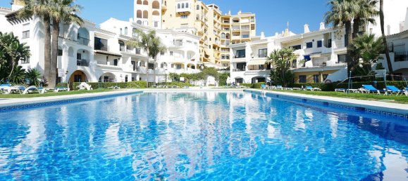 3 bedrooms Penthouse in Marbella, Spain No. 37189 6