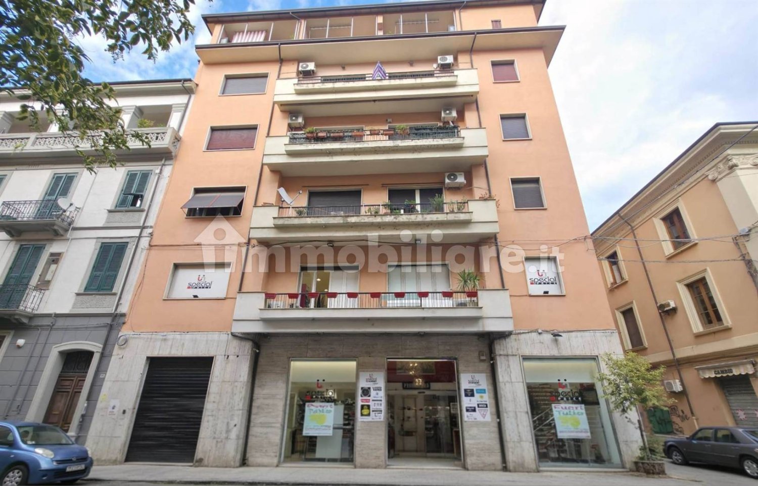 3 bedrooms Apartment in Cosenza, Italy No. 306112