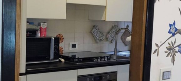 Apartamento de 3 dormitorios en Induno Olona, Italy No. 363528 5