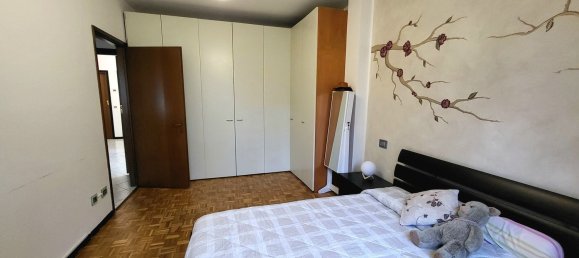 Apartamento de 3 dormitorios en Induno Olona, Italy No. 363528 8
