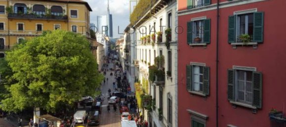 3 bedrooms Penthouse in Milan, Italy No. 354620 5