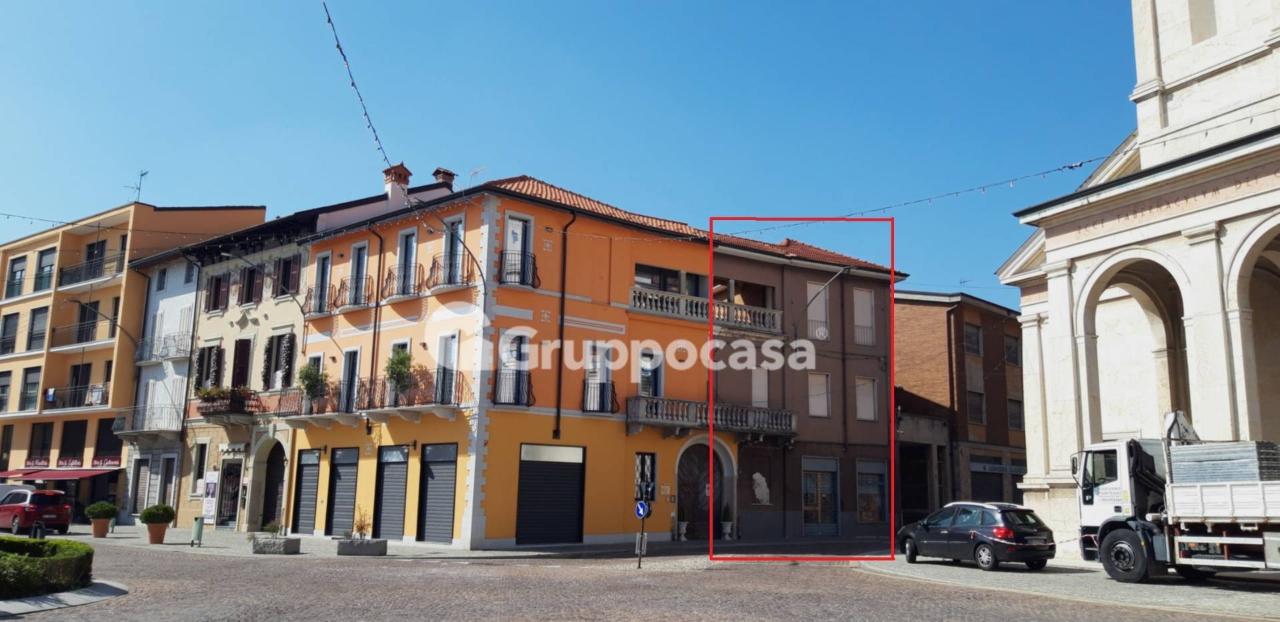 Edificio de 3 habitaciónes en Inveruno, Italy No. 90707
