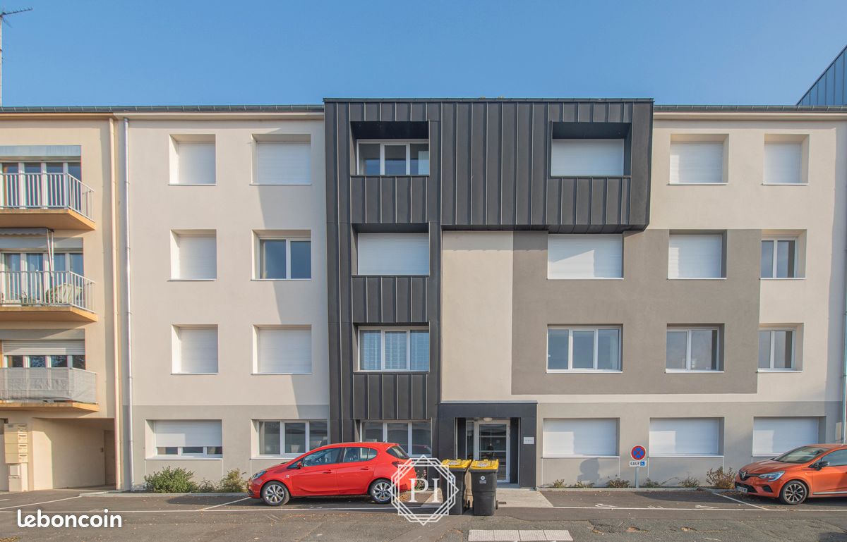 2 bedrooms Apartment in Angers, France No. 183487