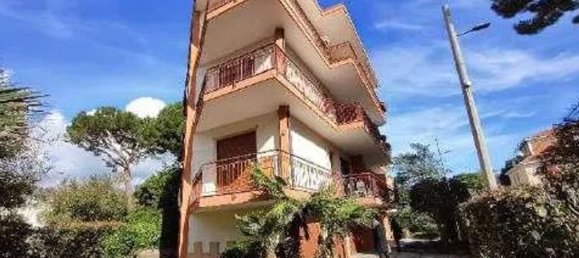 3 bedrooms Apartment in Loano, Italy No. 161903 14