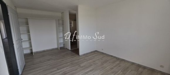 3 bedrooms House in Narbonne, France No. 310157 7