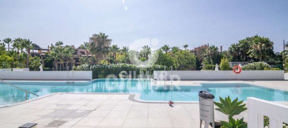 3 Schlafzimmer Wohnung in Estepona, Spain, Nr. 129090 40