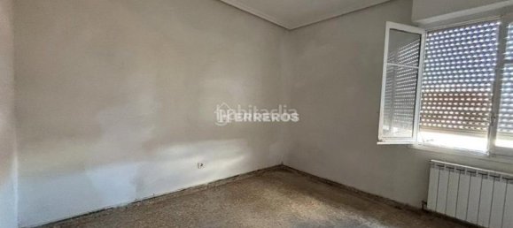 4 bedrooms Apartment in Logrono, Spain No. 142444 15