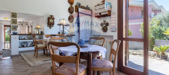 Villa de 3 dormitorios en Quartu Sant'Elena, Italy No. 361998 12