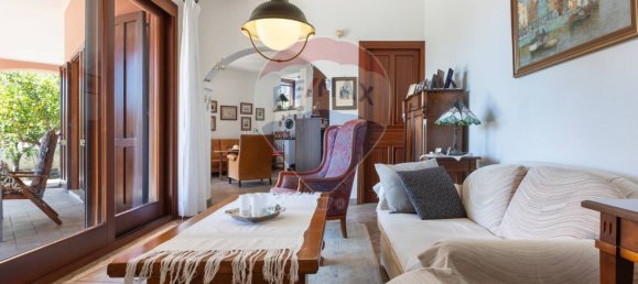 Villa de 3 dormitorios en Quartu Sant'Elena, Italy No. 361998 16