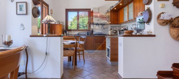 Villa de 3 dormitorios en Quartu Sant'Elena, Italy No. 361998 10