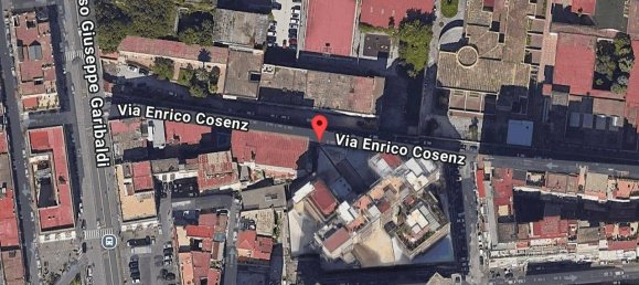 Gewerbliche Immobilie in Naples, Italy 143m², Nr. 304015 2