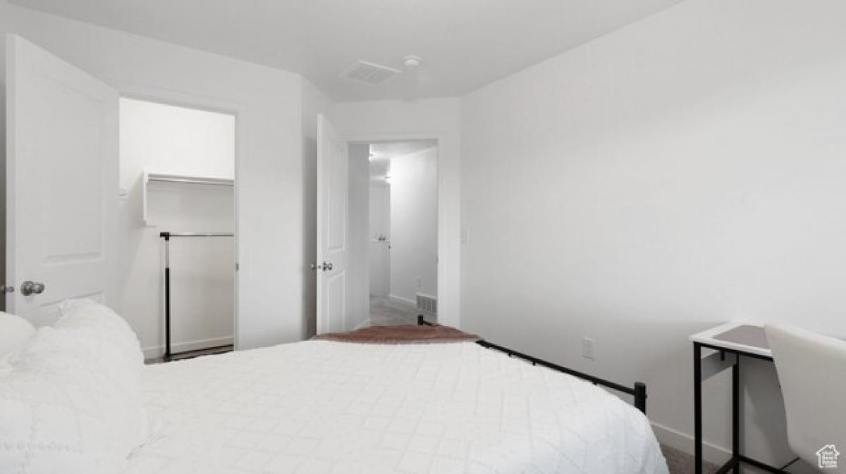 3 bedrooms House in West Haven, USA No. 400934