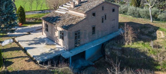 Вилла с 7 комнатами в Трея, Италия № 102589 8