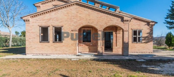 Вилла с 7 комнатами в Трея, Италия № 102589 14