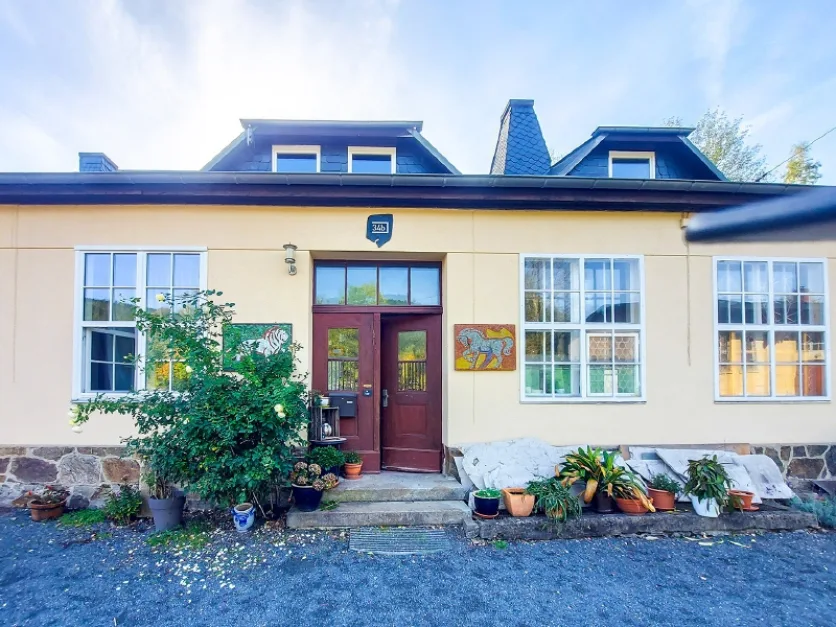 5 bedrooms Building in Sachsische Schweiz-Osterzgebirge, Germany No. 148807