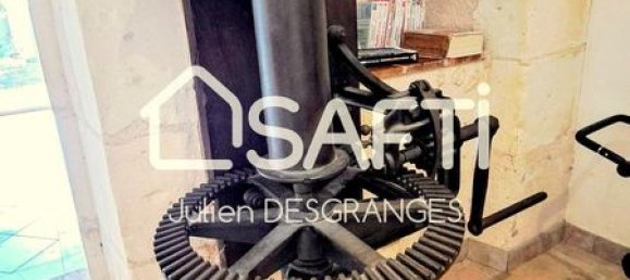 5 bedrooms House in Amboise, France No. 70657 11