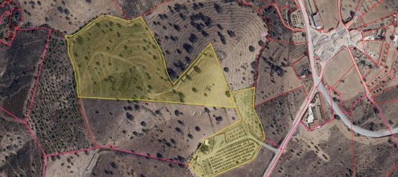 Terreno en Odeleite, Portugal 38320 m² No. 35999 18