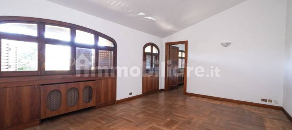 4 bedrooms Villa in Trezzo sull'Adda, Italy No. 3968 19