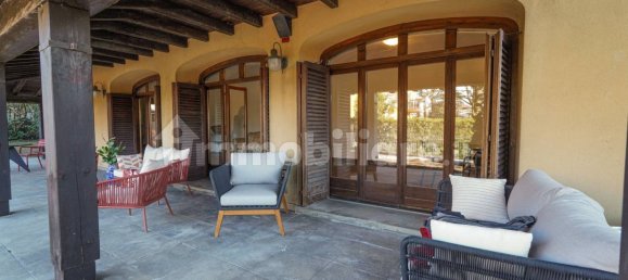 4 bedrooms Villa in Trezzo sull'Adda, Italy No. 3968 7