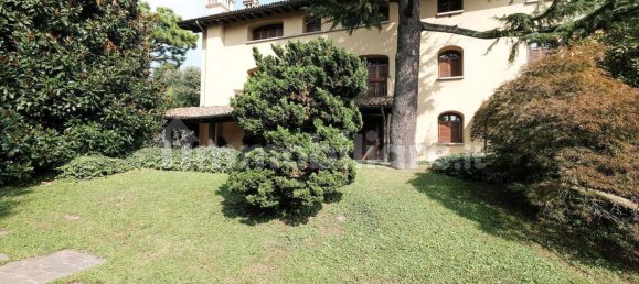 4 bedrooms Villa in Trezzo sull'Adda, Italy No. 3968 25