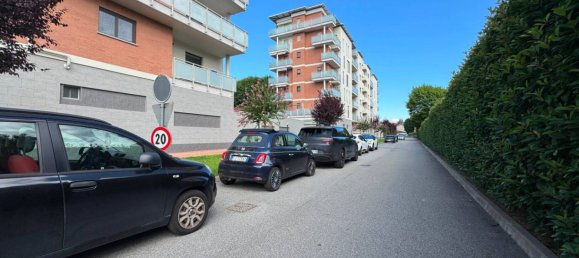 1 room Commercial property in Turin, Italy No. 297540 18