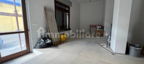 1 room Commercial property in Turin, Italy No. 297540 8