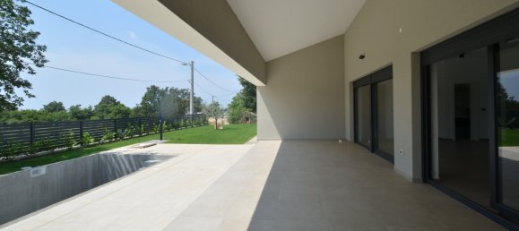 Bungalow de 3 dormitorios en Porec, Croatia No. 178 9