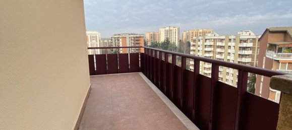 3-salle Appartement à San Donato Milanese, Italy No. 17576 18